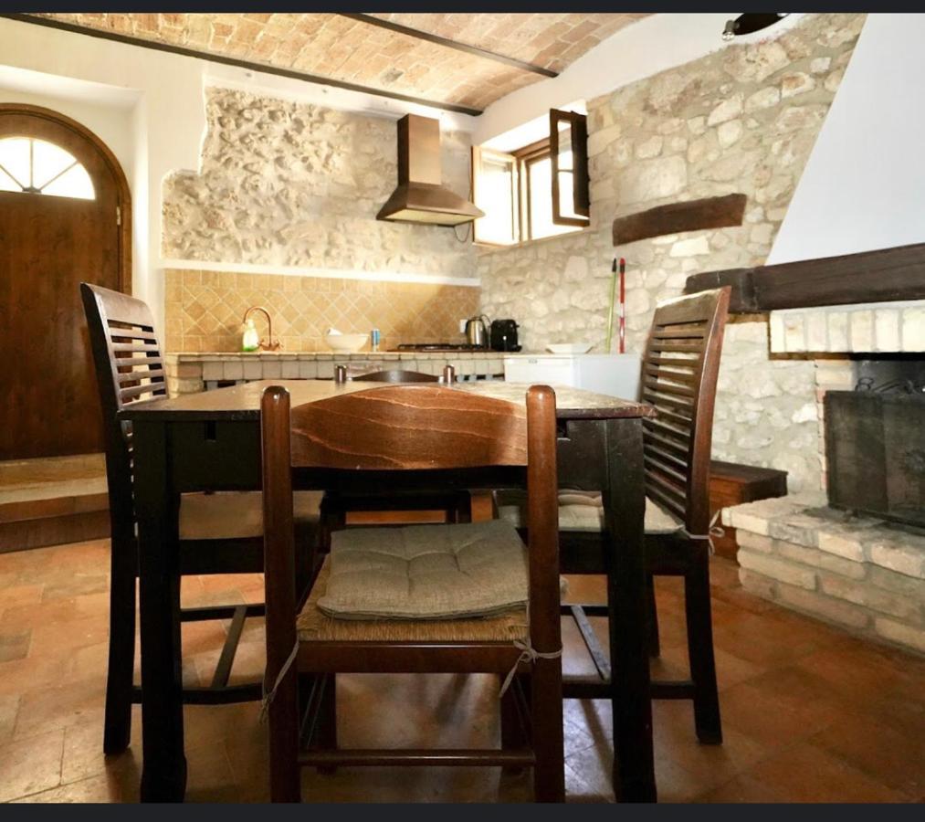 Il Minotauro B&B A 5 Minuti Da Popoli Vittorito Exterior photo